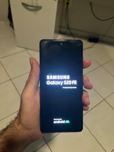 Samsung Galaxy S20 FE