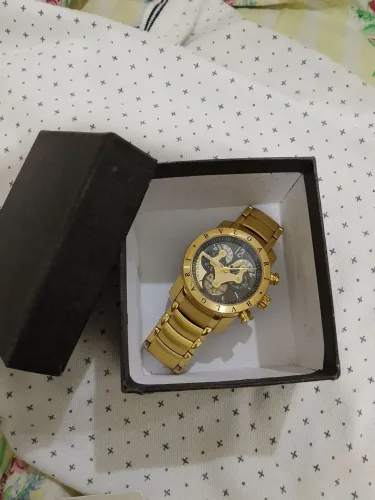 Vende_se um relógio da marca BV GARI