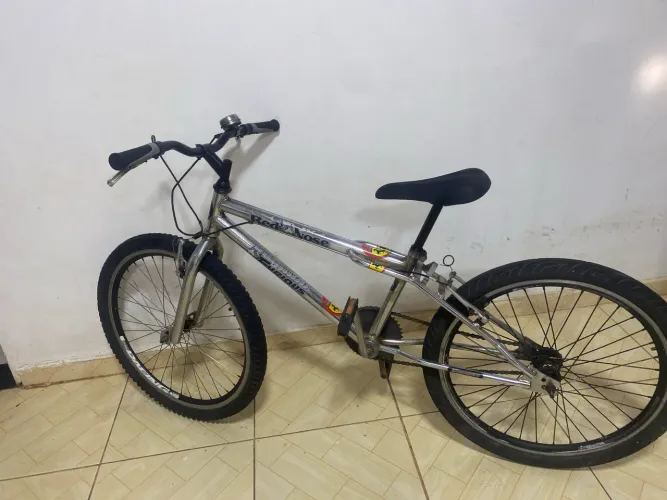 Bicicleta aro 24