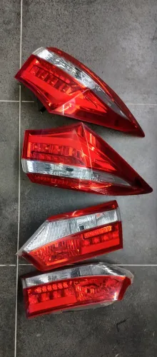 Lanternas Corolla Altis LED 2017