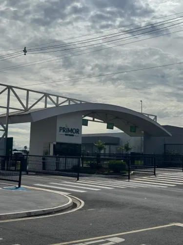 Terreno à venda no condomínio Primor das Torres
