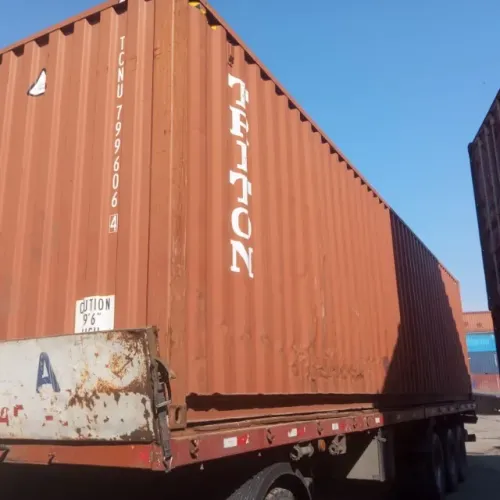Container em terminal