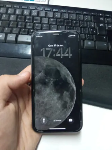 VENDE-SE IPHONE 11