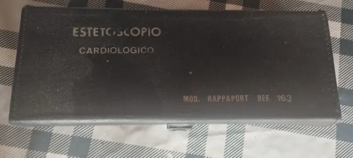 Estetoscópio usado