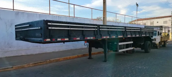 Carreta grade baixa 