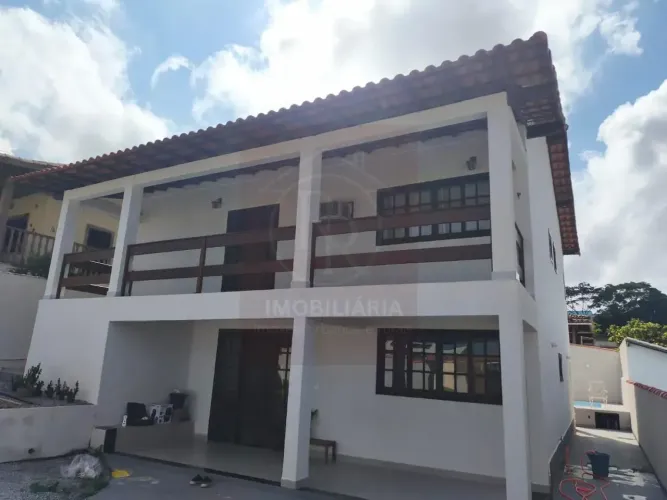 Casa em Condomínio fechado, no bairro Ponte dos Leites em Araruama/RJ.