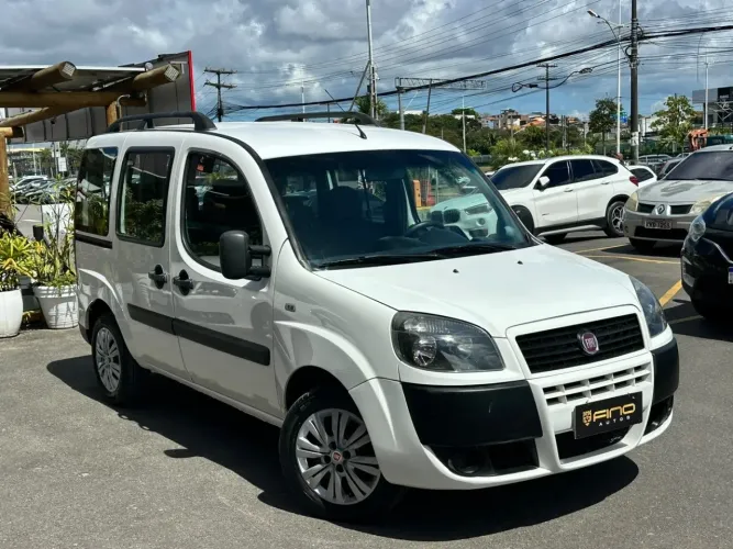 Fiat Doblo Essence 1.8 Flex 16V 5P 2021