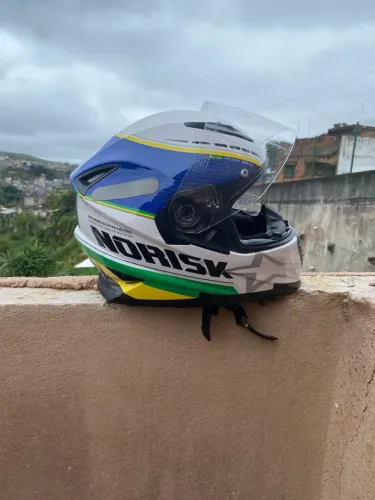 Capacete norisk 56