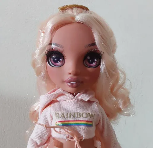 Boneca rainbow high georgia Bloom barbie