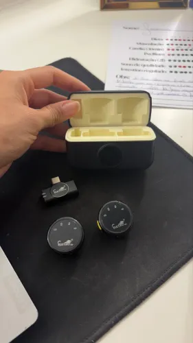 Microfone de Lapela Sem Fio Duplo USB-C - 2 Microfones + Estojo de Carregamento