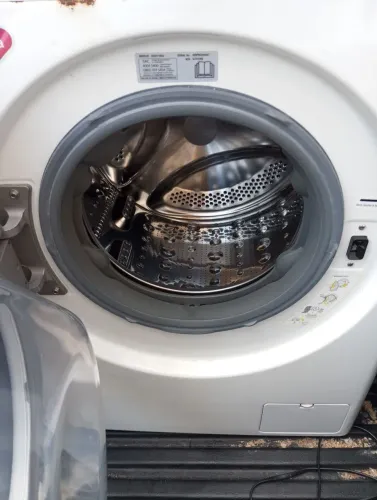 Máquina de lavar roupa lava e seca 7kilos LG 