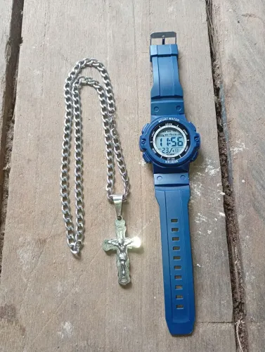 CORDÃO E RELÓGIO NOVOS 
