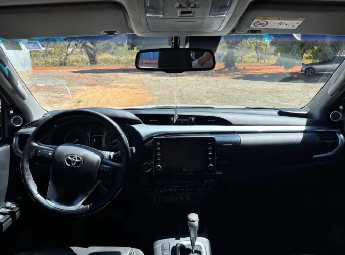 Toyota Hilux CD SRX 4X4 2.8 TDI 16V Diesel Aut. 2022