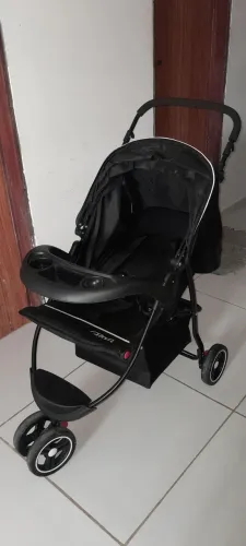 Carrinho de bebê - STYLL BABY