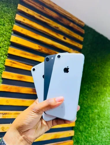 Iphone 8 64gb com garantia Kaiser iPhones