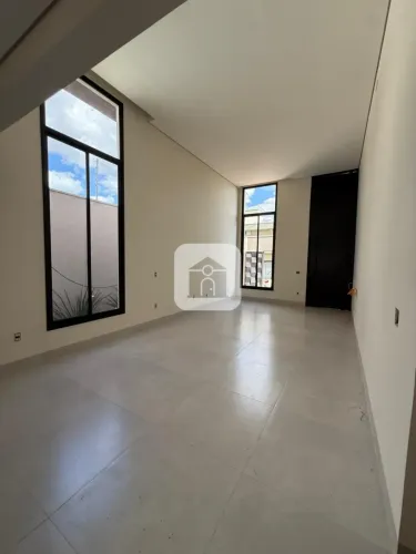 Casa para venda no bairro Nossa Senhora das Graças