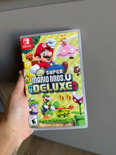 Vendo jogo Nintendo switch mario u deluxe