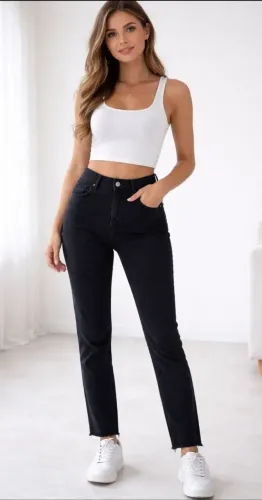 Calça Jeans Preta N° 42 feminina, bonita, original, confortável, tecido macio. 