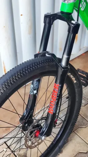 Marzocchi bomber z1