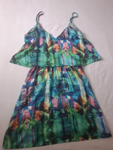 VESTIDO DE SEDA ESTAMPADO COM SOBREPOSIÇÃO TAM M