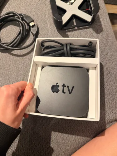 Apple TV 4K 64GB A1842 - Caixa Original
