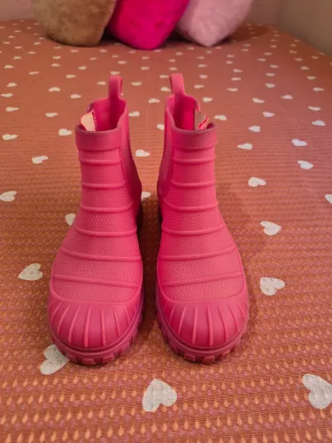 Bota Barbie Original Grendene Rosa Tamanho 31/32 - Linda e Confortável!