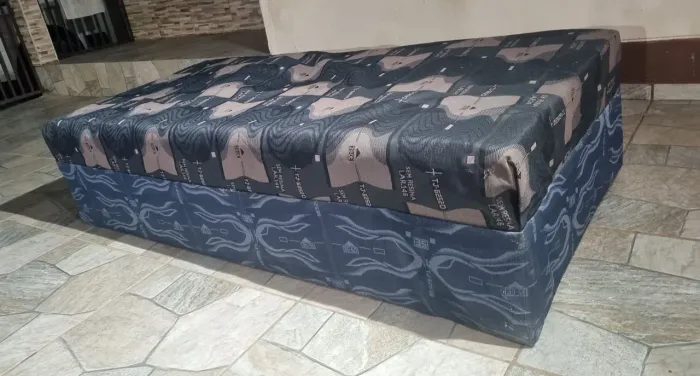 Cama solteiro