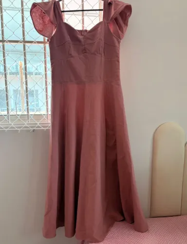 Vestido rosé boneca em linhão, apenas lavado.