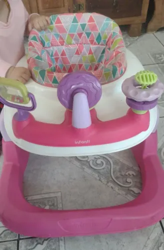 ANDADOR BB MENINA NOVO