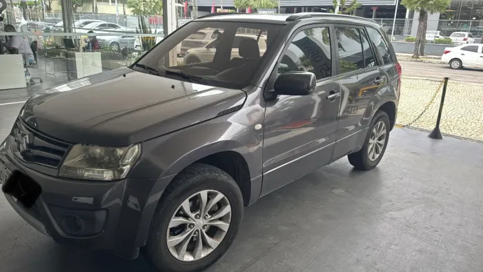 Suzuki Grand Vitara 2.0 16V 4x2/4x4 5P Mec. 2013