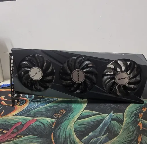 Placa de video RTX 3050 OC 8GB