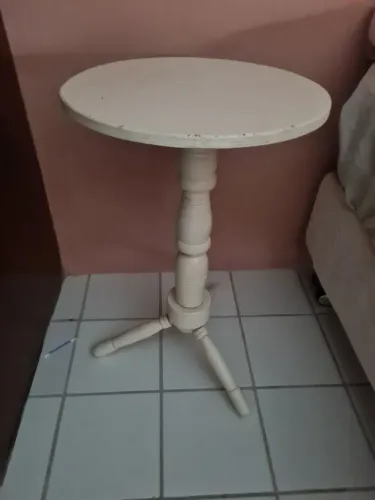 Mesa de canto rústica