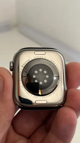 Apple Watch séries 11 46mm titanium natural gps e telefone
