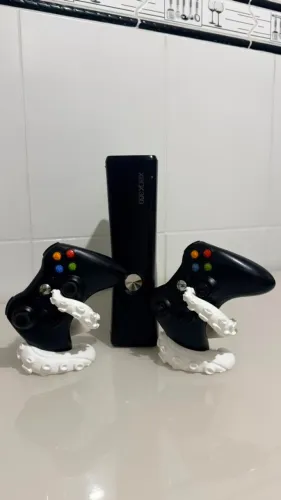 Xbox 360 Desbloqueado + 2 Controles Originais + 47 Jogos - Pronto para Jogar!