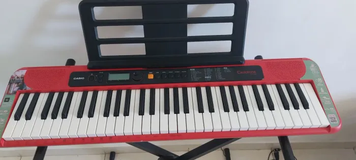 Teclado Musical Casio CT-S200