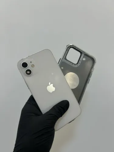 iPhone 12 - 64GB
