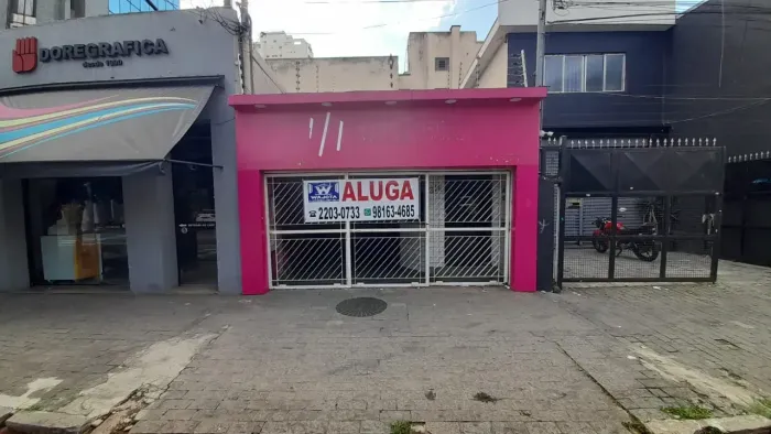 Aluga-se casa comercial em Santana, ótima para seu negócio !! Excelente localização , próx