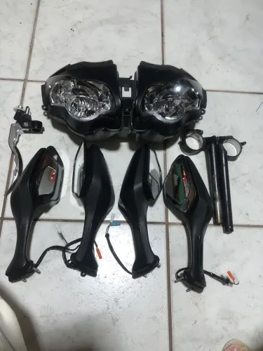 Retrovisor farol bacalhau carenagem cbr 1000 rr 2008/25