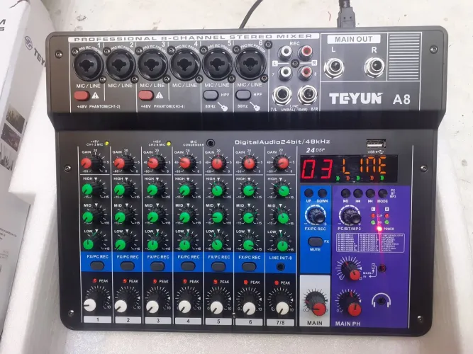 Mesa de som Nova!