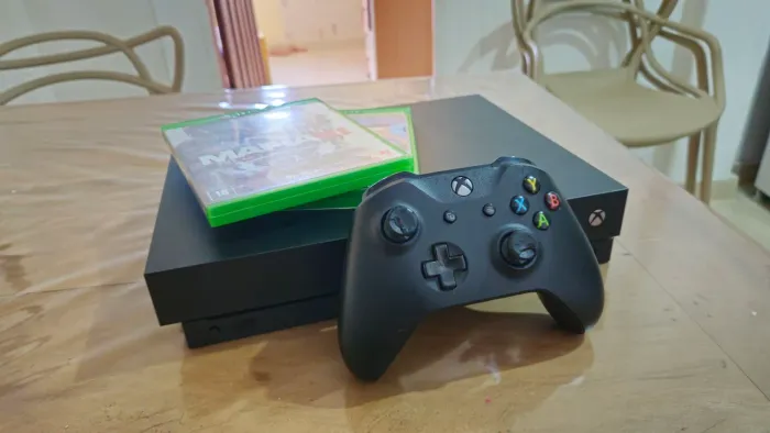 Xbox One X