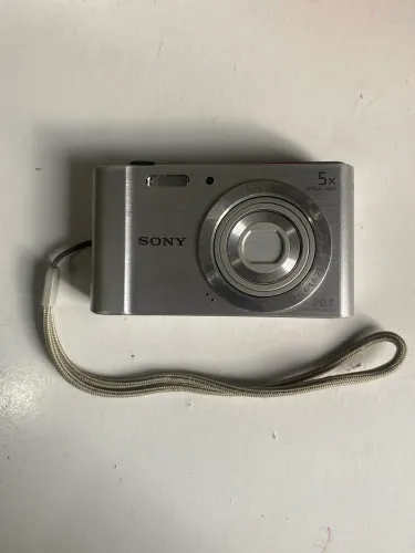 Camera digital Sony dsc-w800 20.1mp