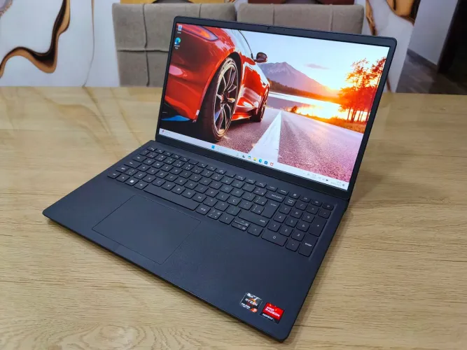 NOTEBOOK DELL RYZEN 5 / TELA 120Hz FULL HD IPS/ 