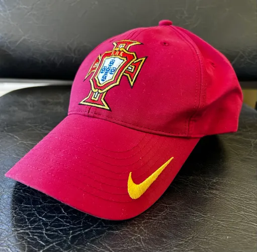 Boné Nike Portugal original nunca usado