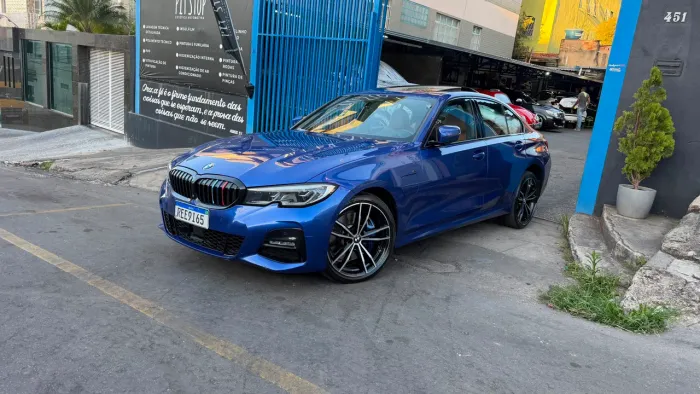 BMW 330E M Sport 2.0 Turbo Híbrido AU 2021