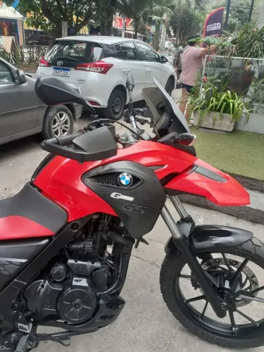 BMW 2012 pouco rodada com preço pra vender rápido 