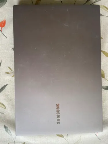 Notebook Samsung Book E40