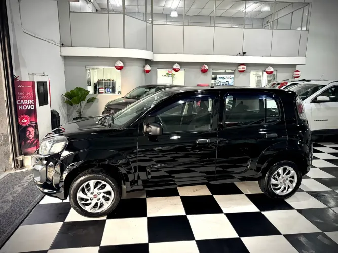 Fiat Uno Attractive 1.0 EVO Fire Flex 8V 5P 2019