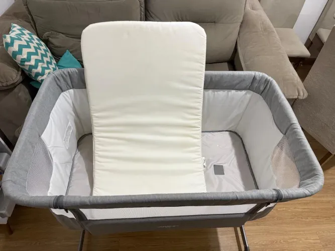 Berço acoplado portátil (Co-Bed)