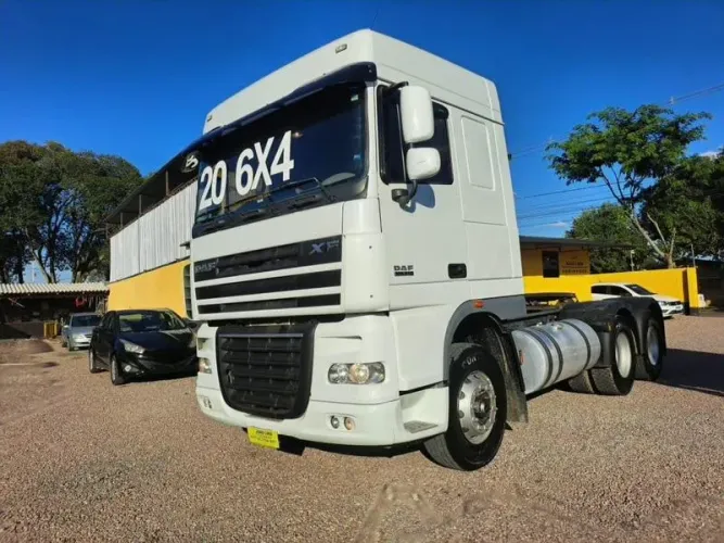 DAF XF 105 FTT 510 6x4 2020 AUTOMÁTICO C/ GELADEIRA - REPASSE