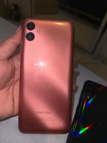 Vendo celular com defeito 